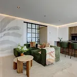 Ground Floor, Sea View At Hills! *