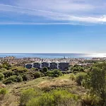 Ground Floor, Sea View At Hills! Apartment Estepona
