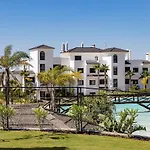 Ground Floor, Sea View At Hills! Estepona