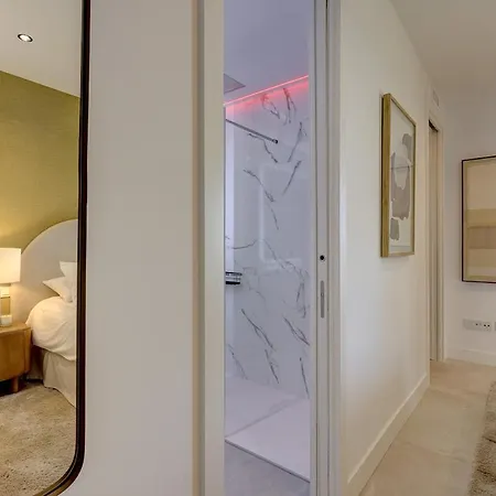 Ground Floor, Sea View At Hills! *