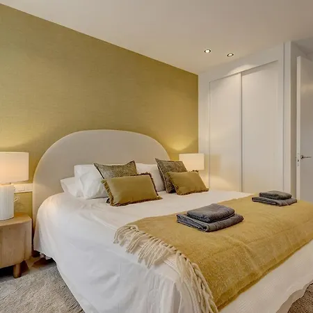 Ground Floor, Sea View At Hills! Estepona