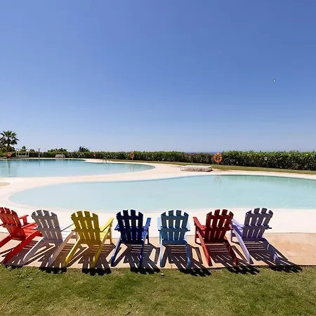 Ground Floor, Sea View At Hills! *