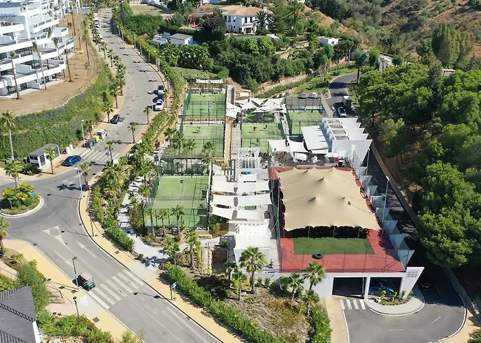 Ground Floor, Sea View At Hills! Apartamento *