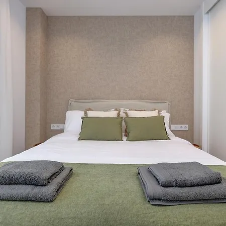 Ground Floor, Sea View At Hills! 에스테포나