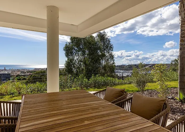 Ground Floor, Sea View At Hills! Apartment Estepona