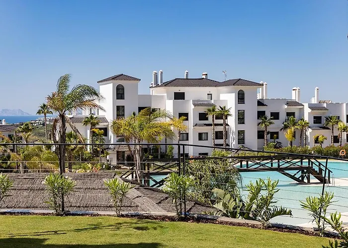 Ground Floor, Sea View At Hills! Estepona