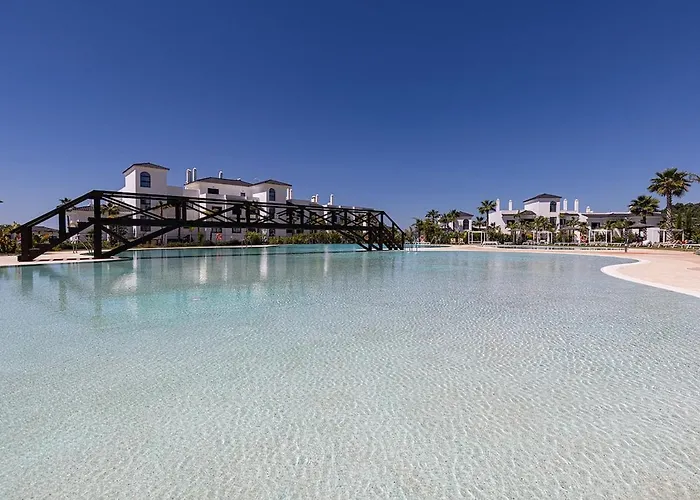 Ground Floor, Sea View At Hills! Διαμέρισμα