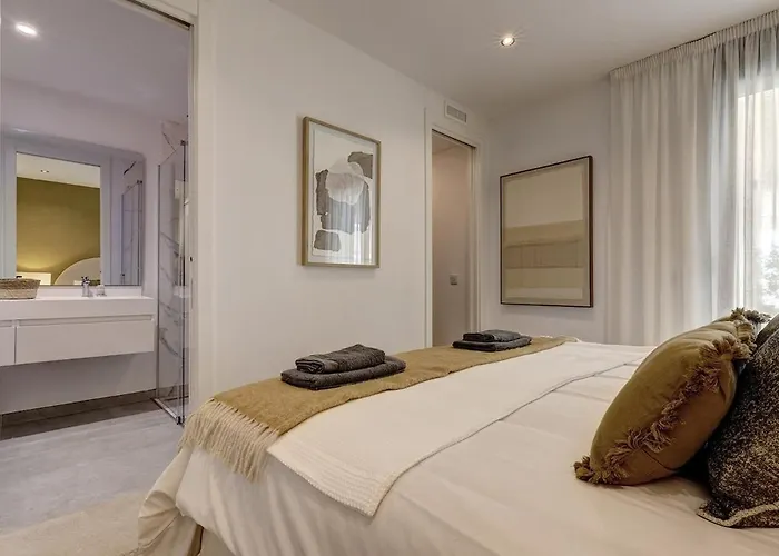 Ground Floor, Sea View At Hills! * エステポナ