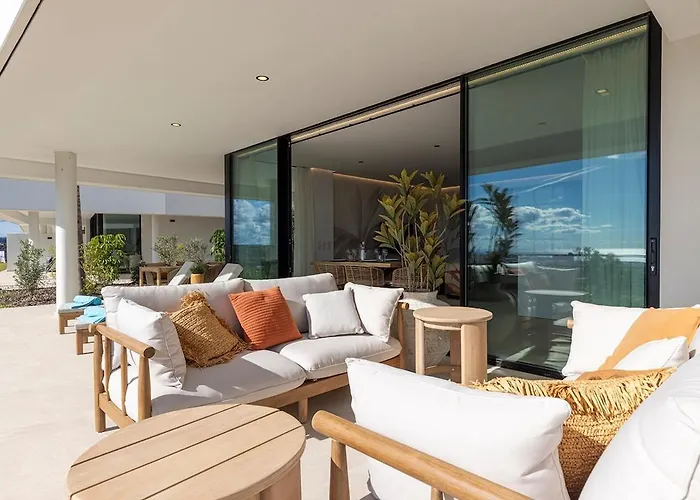 Ground Floor, Sea View At Hills! Διαμέρισμα Εστεπόνα